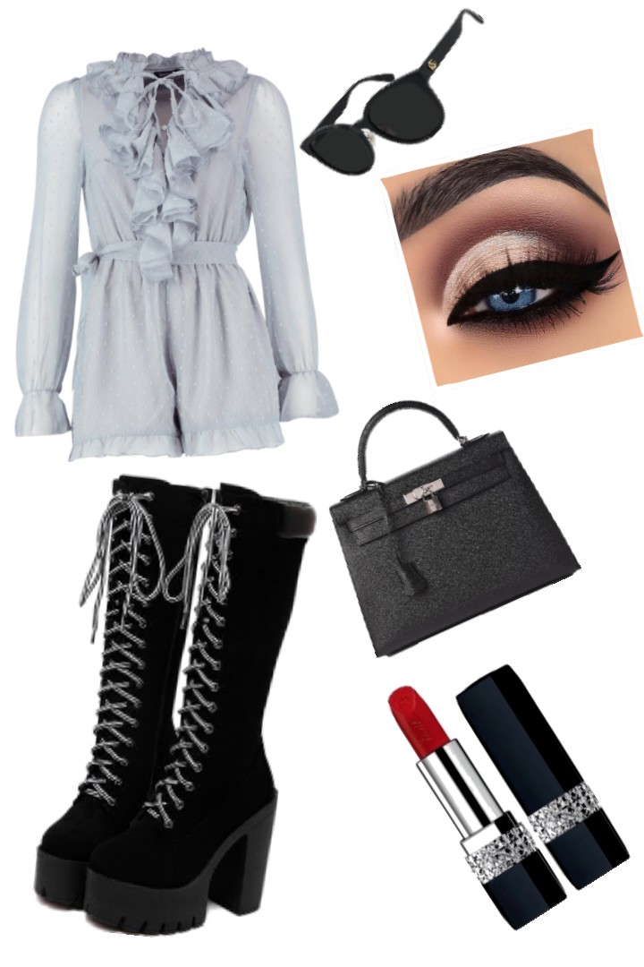 Combyne
            outfit