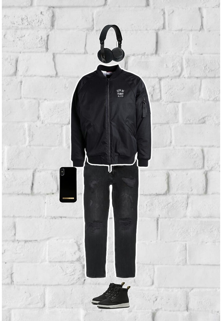 Combyne
            outfit