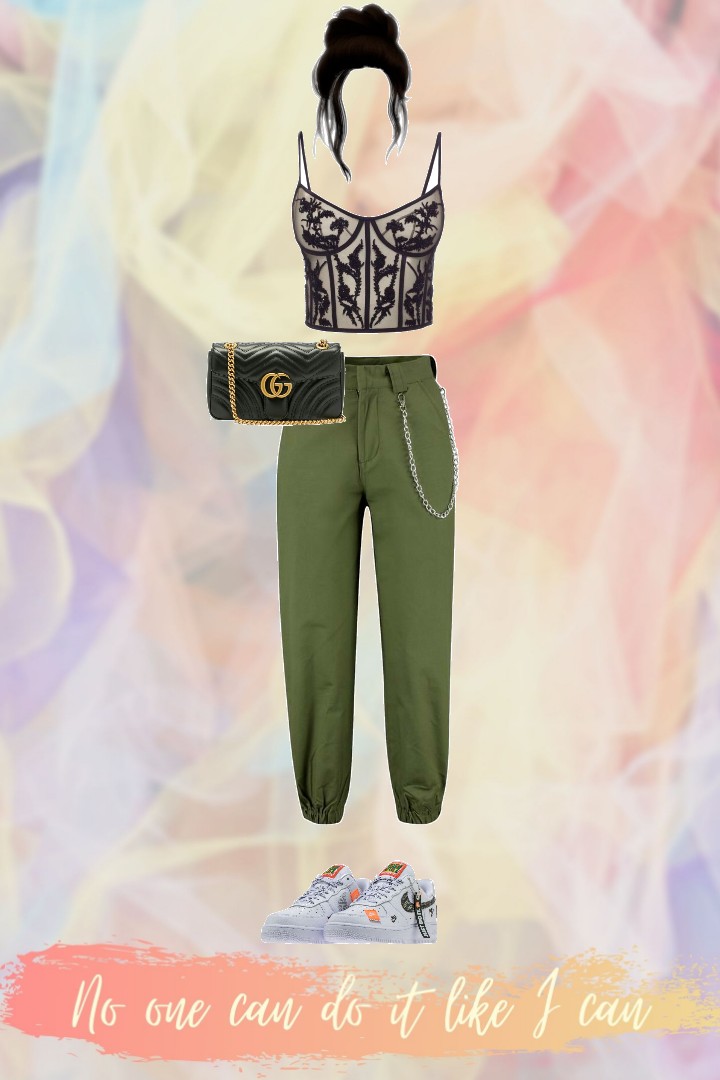 Combyne
            outfit