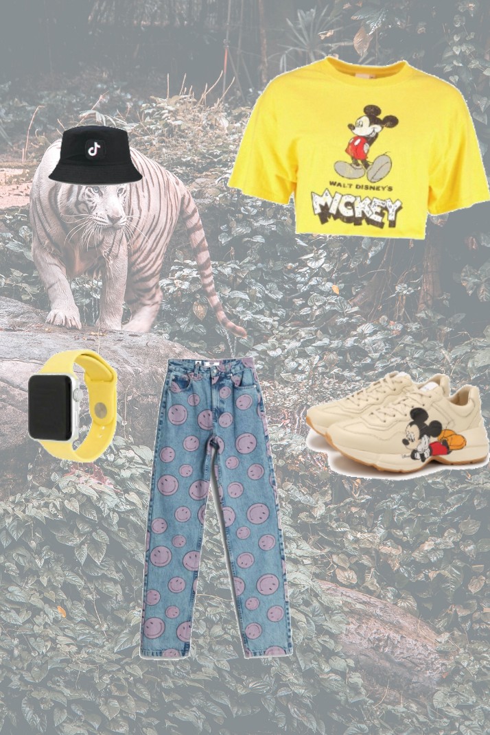 Combyne
            outfit
