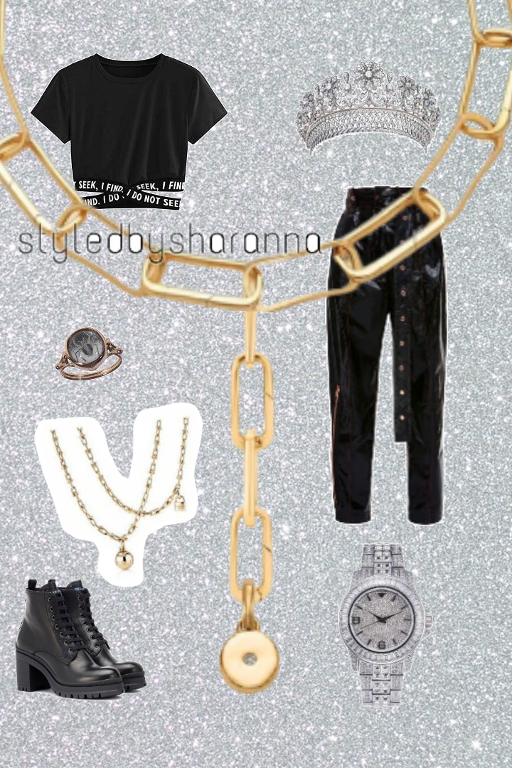 Combyne
            outfit