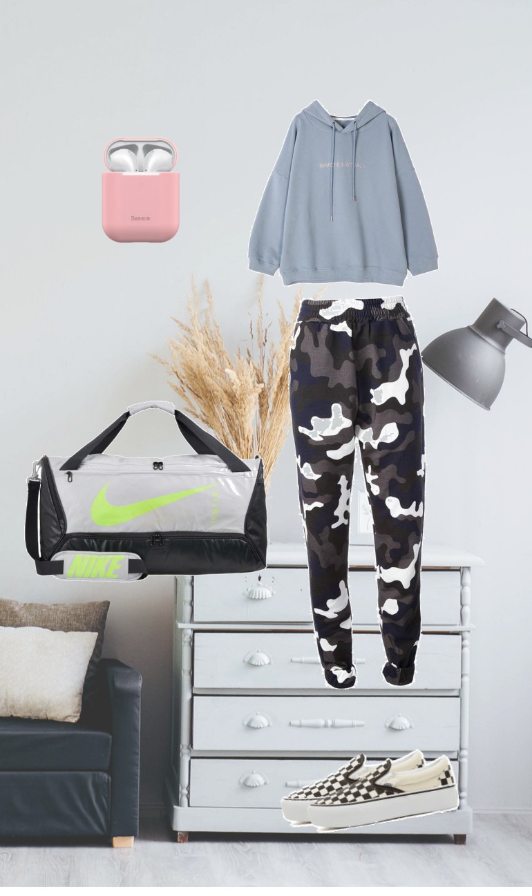 Combyne
            outfit