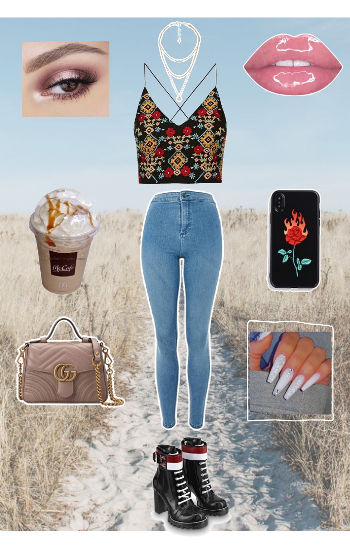 Combyne
            outfit