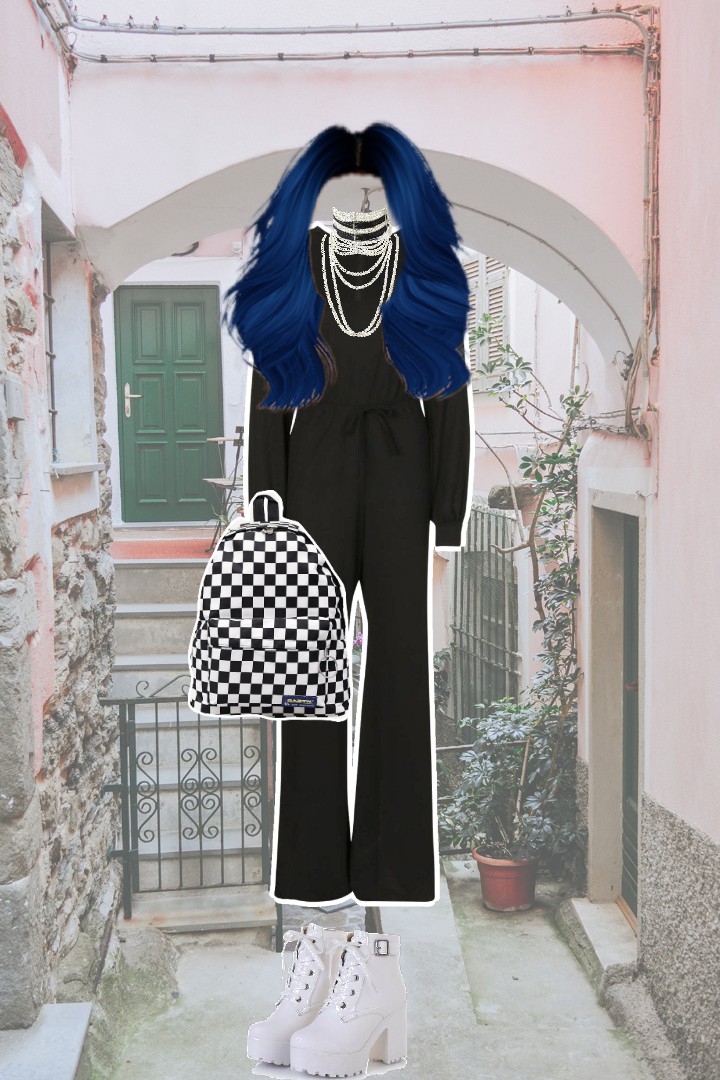 Combyne
            outfit