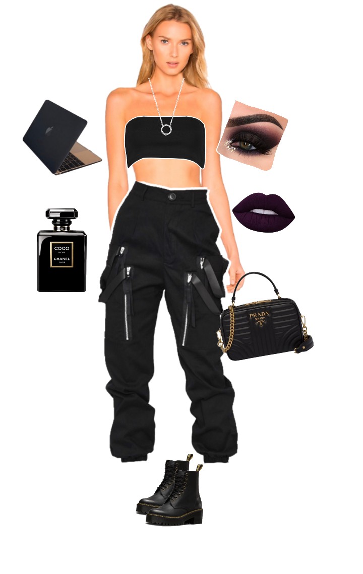 Combyne
            outfit