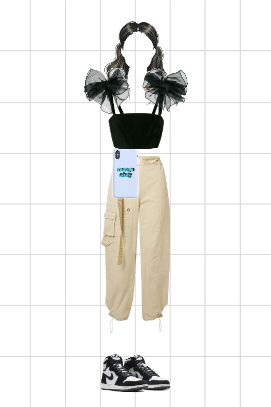 Combyne
            outfit