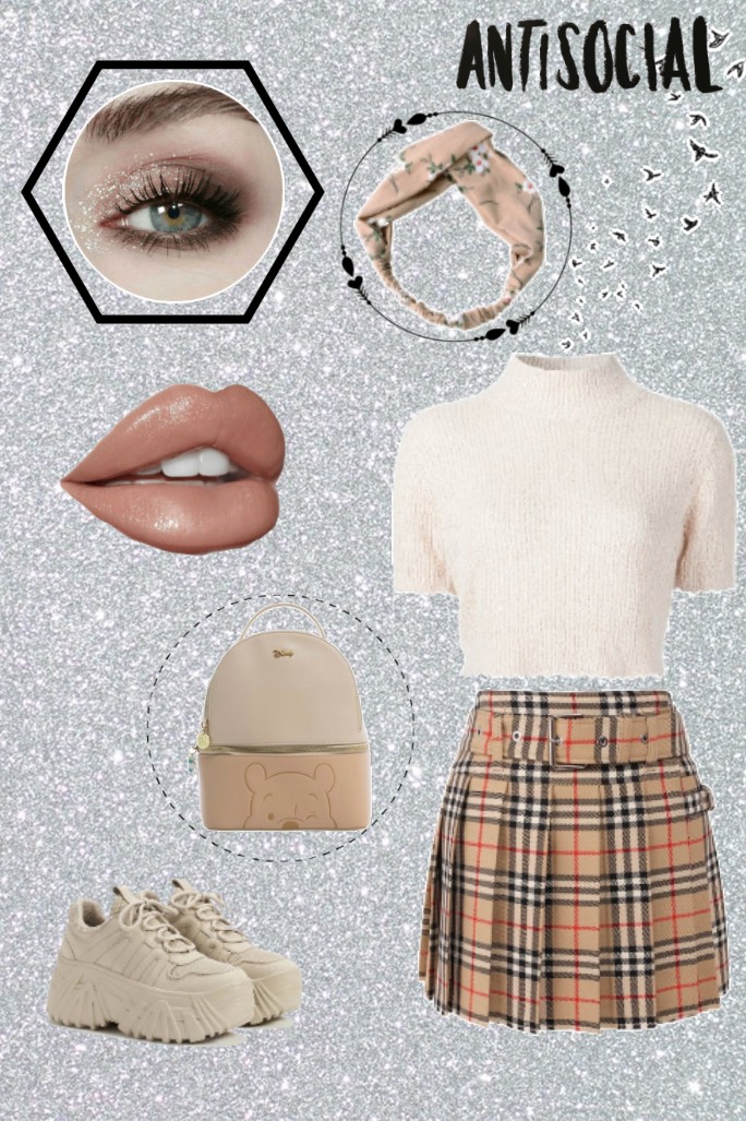 Combyne
            outfit