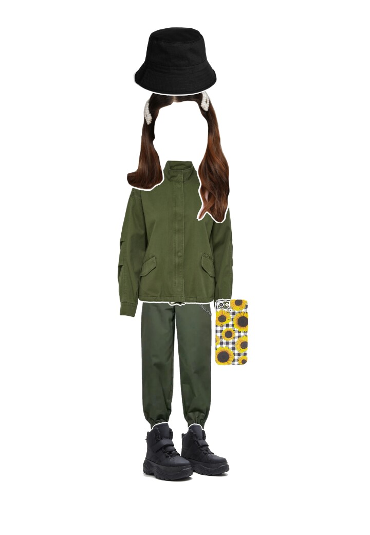 Combyne
            outfit