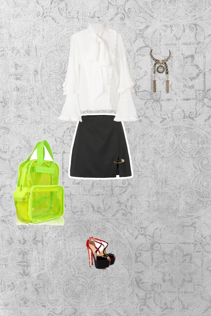 Combyne
            outfit
