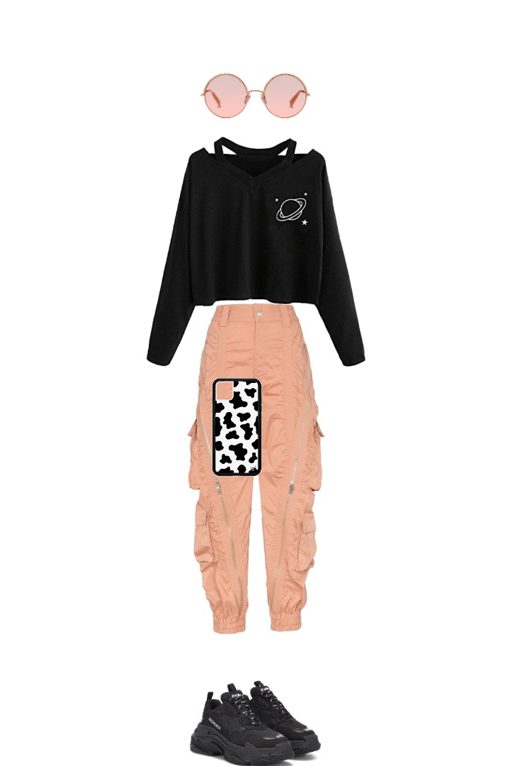 Combyne
            outfit