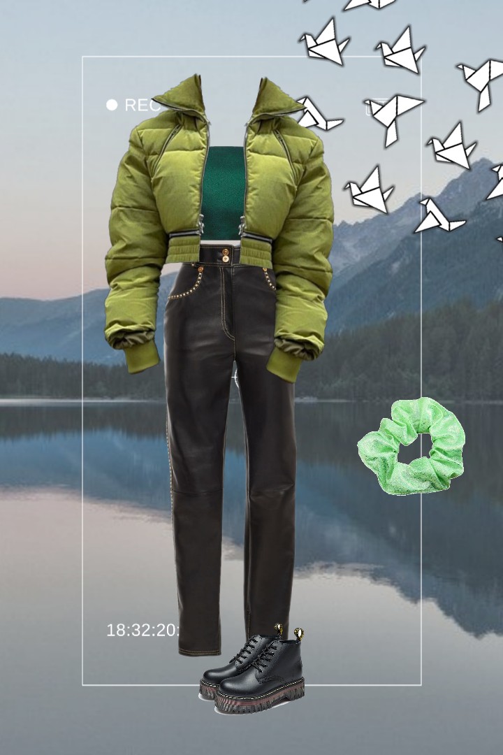 Combyne
            outfit