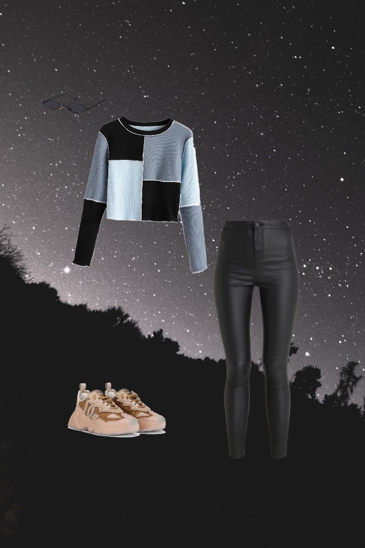 Combyne
            outfit