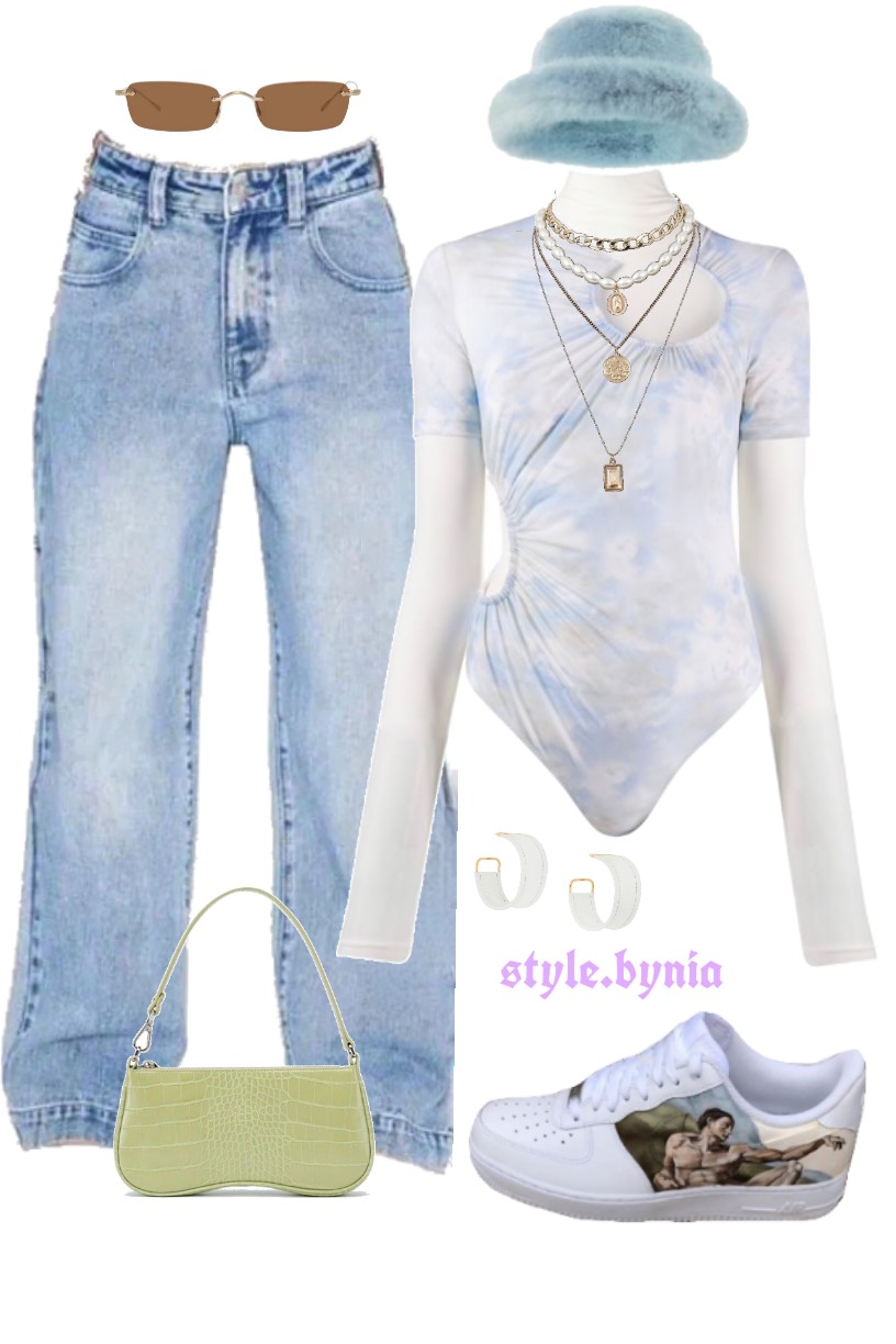 Combyne
            outfit