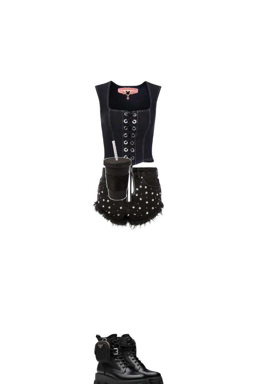 Combyne
            outfit